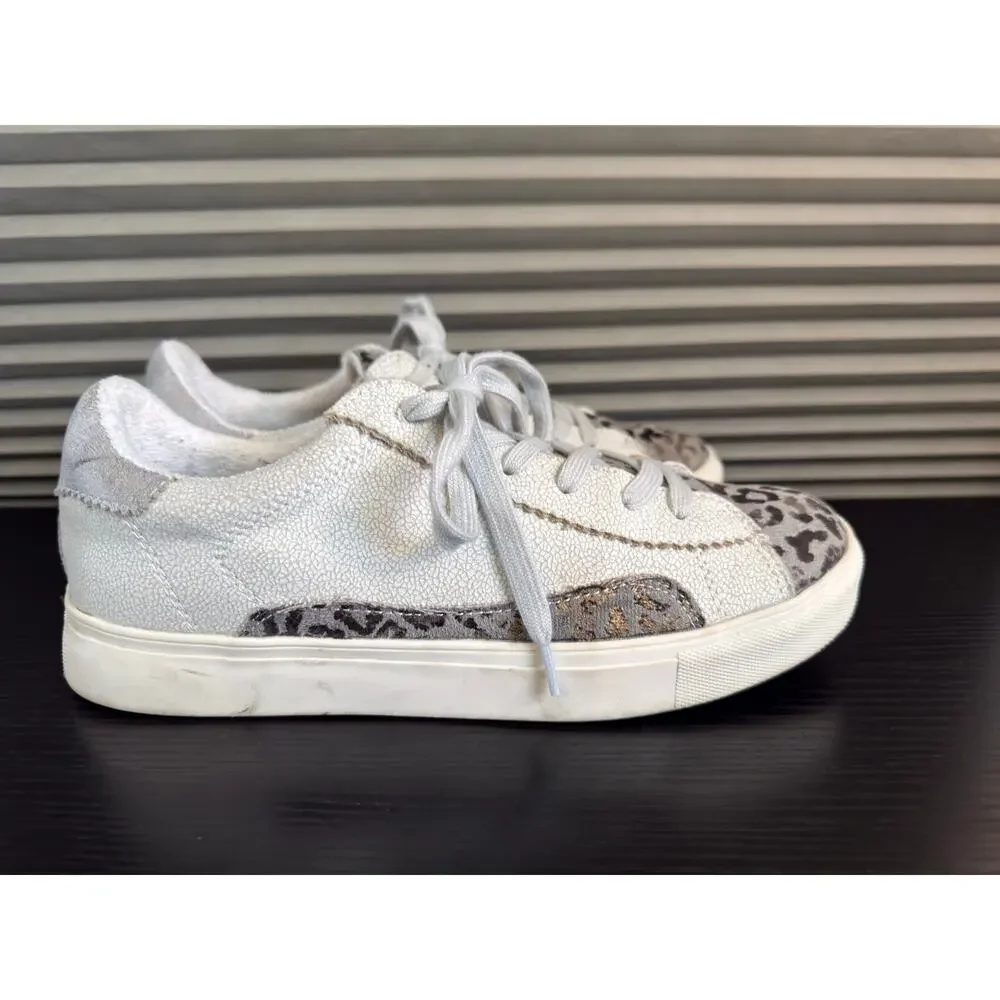 Very G Leopard Print Crackle Metallic Lace Up Sneakers Women’s Size 9.5